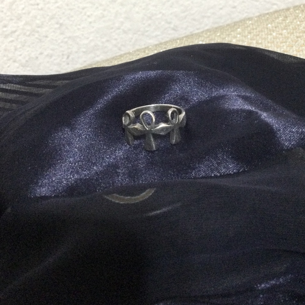 Precious ring